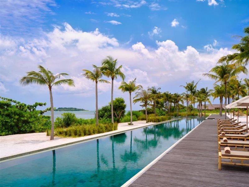Sheraton Belitung Resort Tanjungbinga Exterior photo